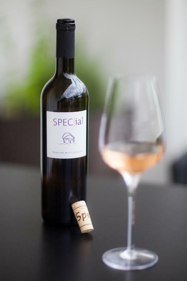Design & Wine Vila Special 블레드 외부 사진